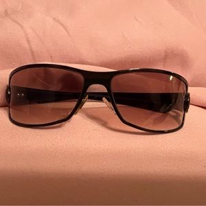 Gucci 2574/S Sunglasses